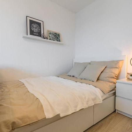 Apartamento Sauber und modern, Netflix, Wifi, Leipzig Flair, Küche Exterior foto