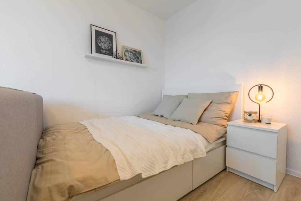 Apartamento Sauber und modern, Netflix, Wifi, Leipzig Flair, Küche Exterior foto